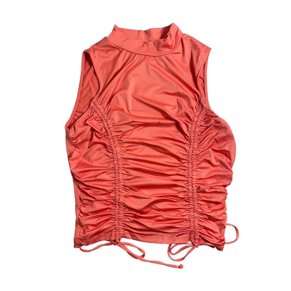 Heart & Hips Coral Ruched Sleeveless Top‎ - Size M